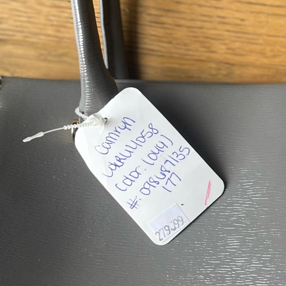 Kate Spade Tote - Picture 3 of 3